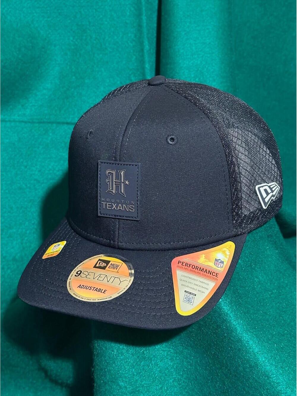 NFL Houston Texans 2025 Sideline Hot New Era 9SEVENTY Adjustable Trucker Hat OS